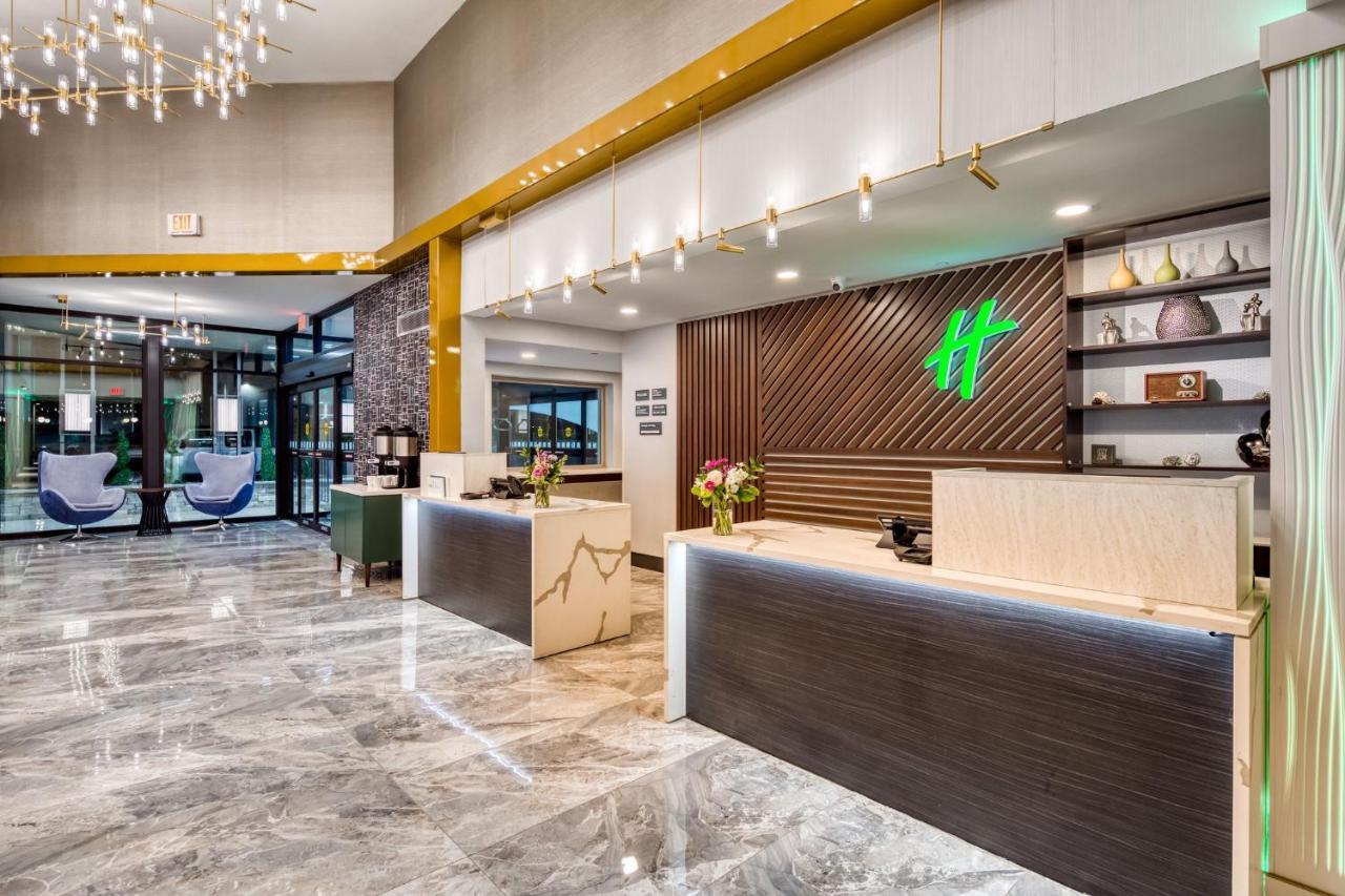 Holiday Inn Kansas City - Downtown By Ihg Exterior photo